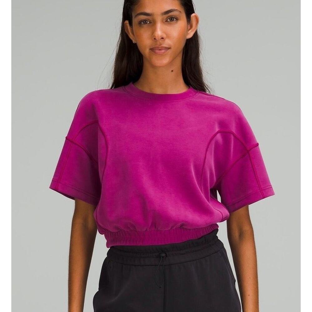 LULULEMON Size 6 Women SOFTSTREME GATHERED T-SHIRT TEE Cropped MAGENTA K10-14